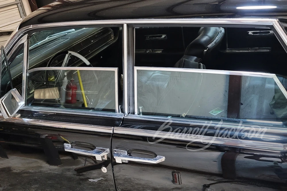 1964 Lincoln Continental 4th Gen - Image 14 of 30