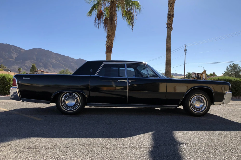 1964 Lincoln Continental 4th Gen - Image 4 of 4