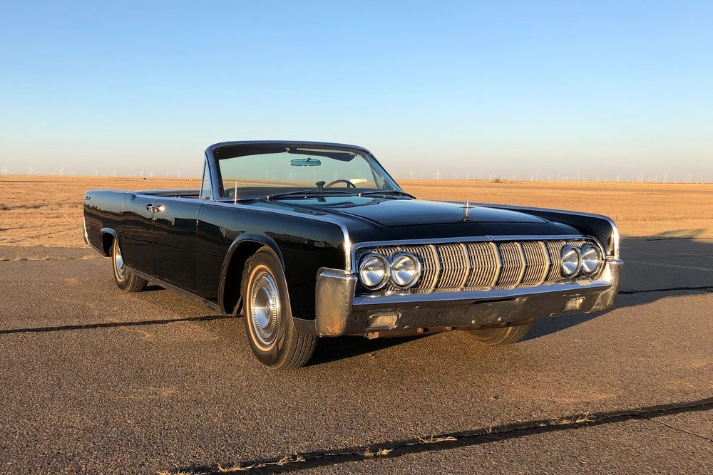 1964 Lincoln Continental 4th Gen - Image 2 of 9