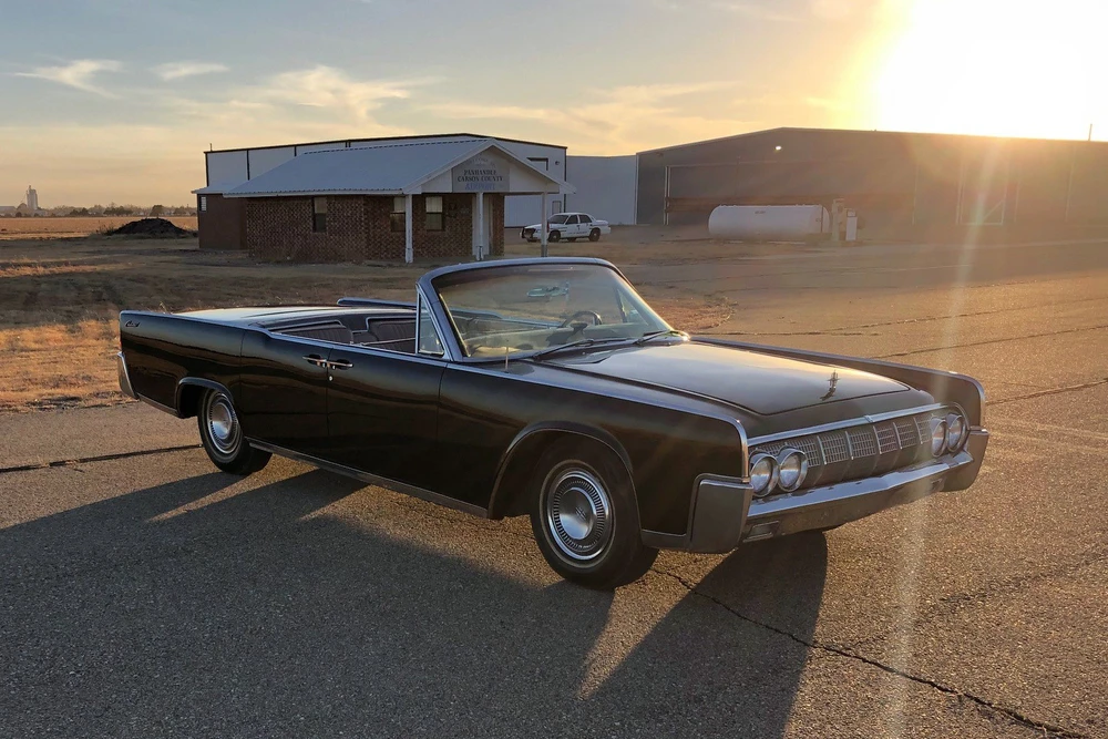 1964 Lincoln Continental 4th Gen - Image 8 of 9