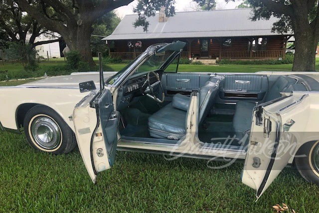 1964 Lincoln Continental 4th Gen - Image 4 of 11