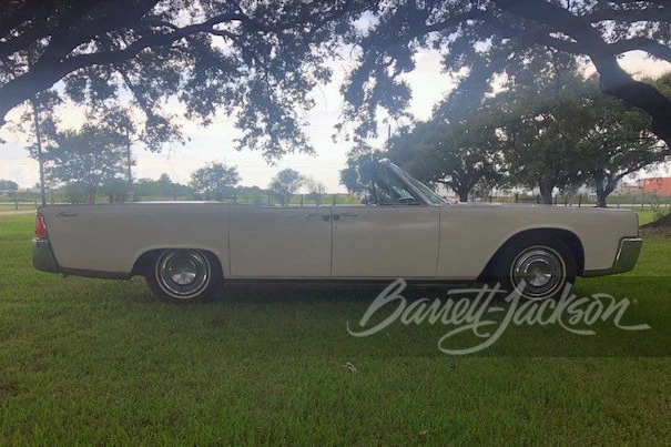 1964 Lincoln Continental 4th Gen - Image 9 of 11
