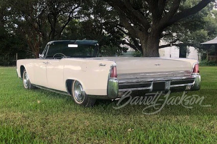 1964 Lincoln Continental 4th Gen - Image 10 of 11
