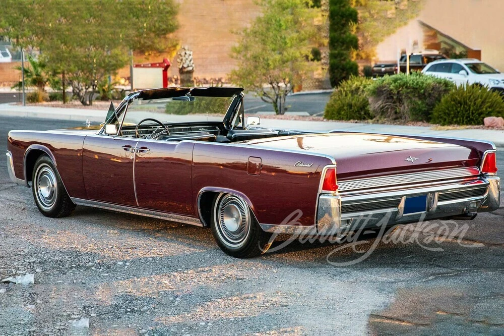 1964 Lincoln Continental 4th Gen - Image 8 of 9