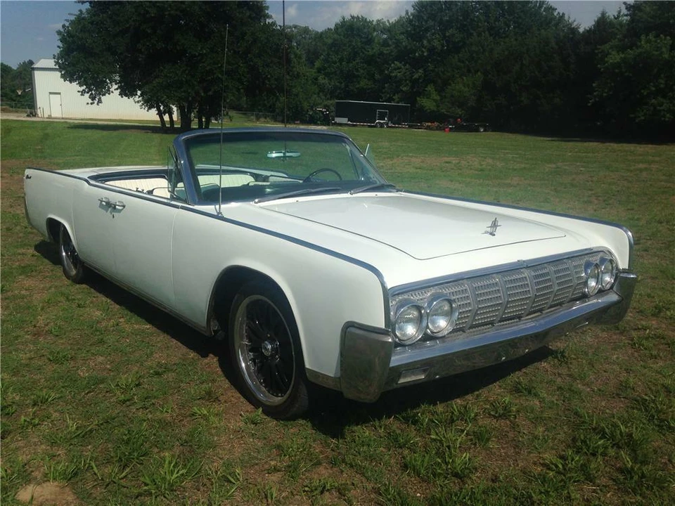 1964 Lincoln Continental 4th Gen - Image 2 of 5