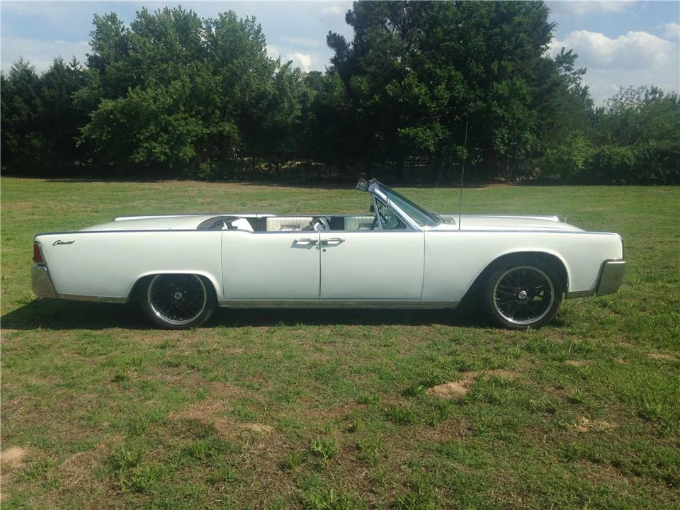 1964 Lincoln Continental 4th Gen - Image 5 of 5