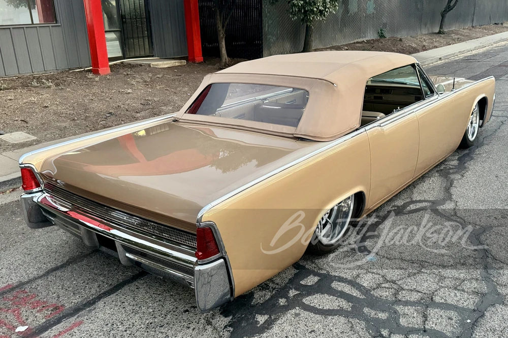 1964 Lincoln Continental 4th Gen - Image 10 of 16