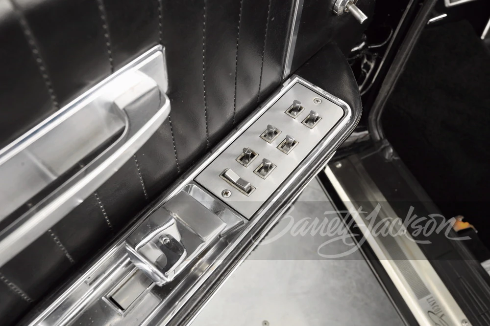 1964 Lincoln Continental 4th Gen - Image 23 of 31