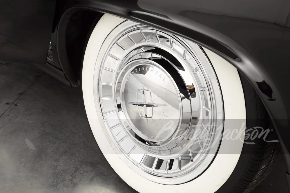 1964 Lincoln Continental 4th Gen - Image 24 of 31