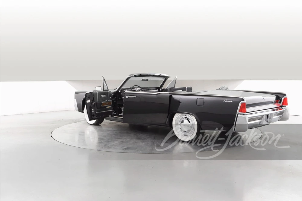 1964 Lincoln Continental 4th Gen - Image 30 of 31