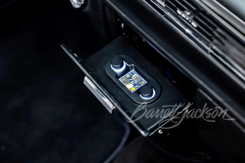 1964 Lincoln Continental 4th Gen - Image 25 of 31