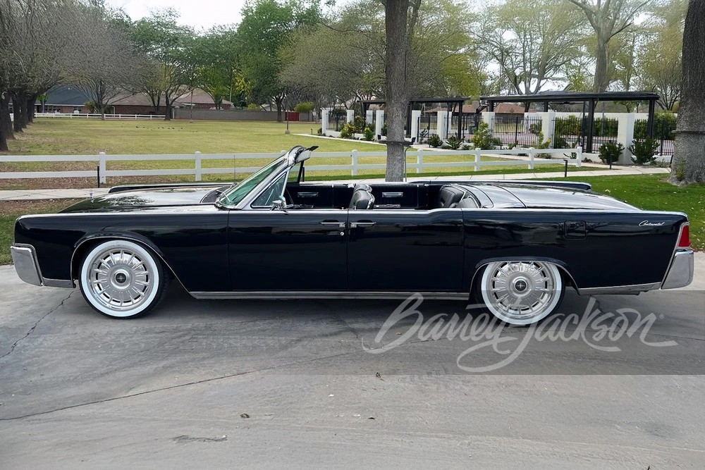 1964 Lincoln Continental 4th Gen - Image 5 of 26