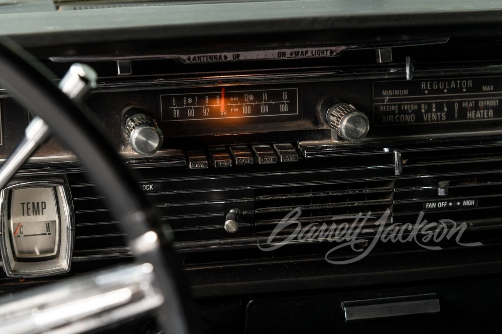 1964 Lincoln Continental 4th Gen - Image 15 of 31