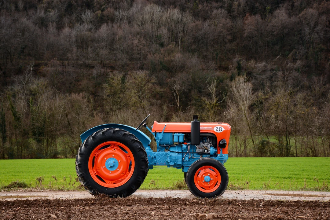 1964 Lamborghini Tractors - Image 5 of 16