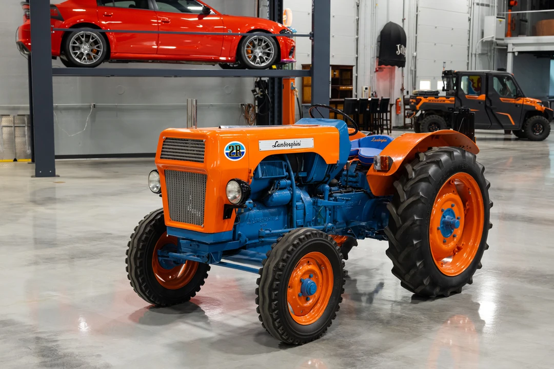 1964 Lamborghini Tractors - Image 2 of 31
