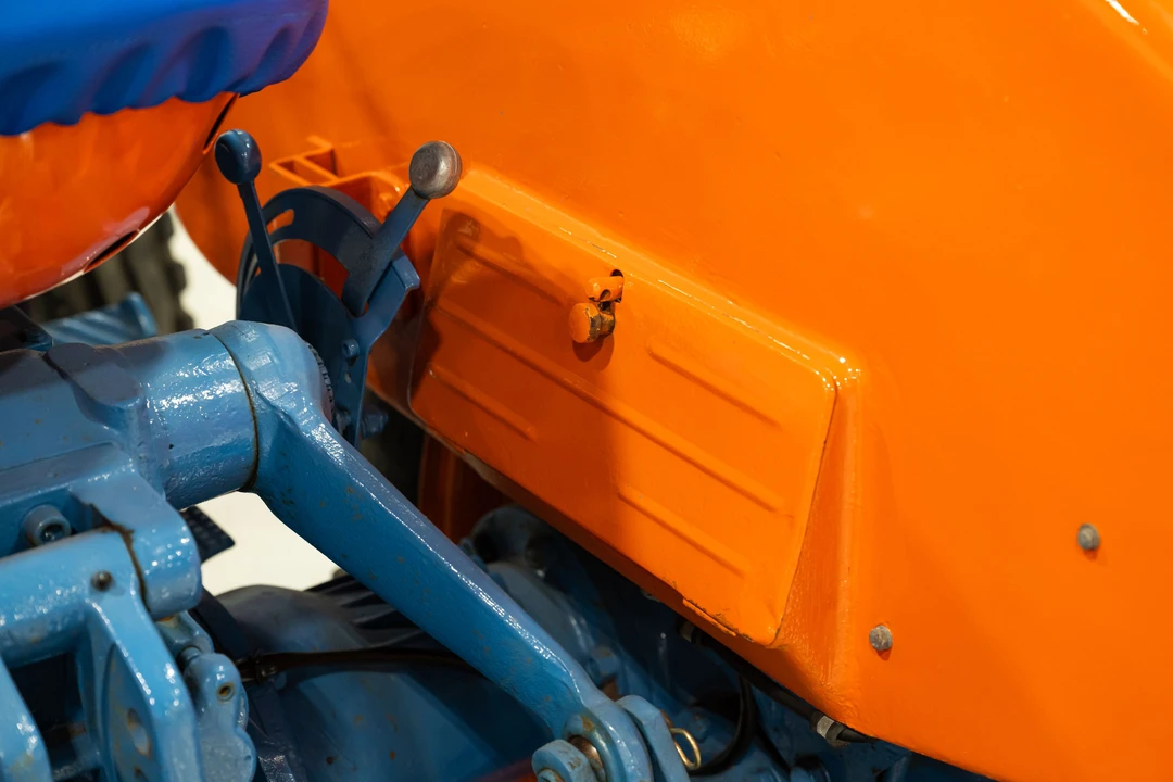 1964 Lamborghini Tractors - Image 9 of 31