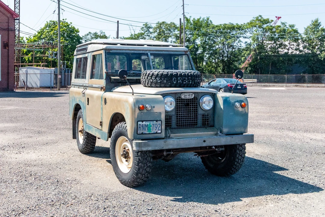 1964 Land Rover Series II/IIA 88 - Image 2 of 31