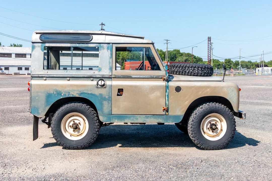 1964 Land Rover Series II/IIA 88 - Image 3 of 31