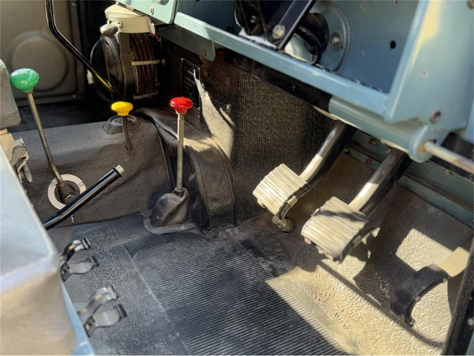 1964 Land Rover Series II/IIA 88 - Image 25 of 31