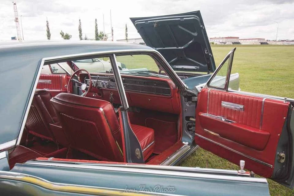 1964 Lincoln Continental 4th Gen - Image 5 of 9