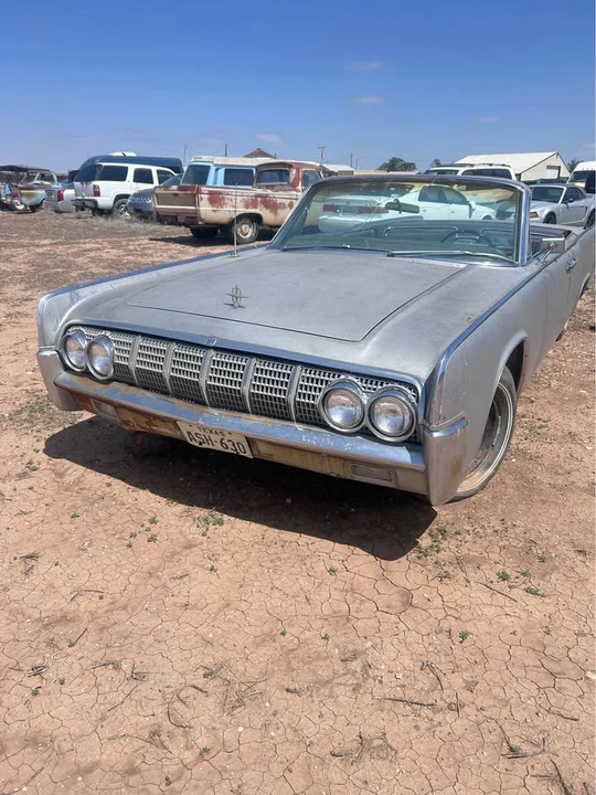 1964 Lincoln Continental 4th Gen - Image 2 of 10