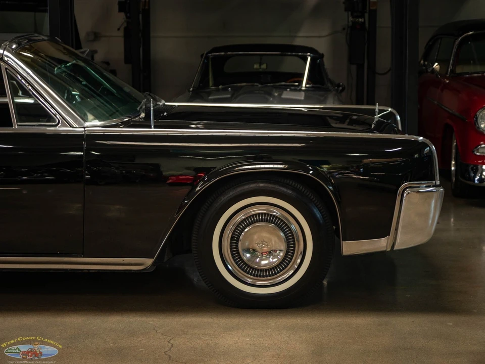 1964 Lincoln Continental 4th Gen - Image 4 of 21