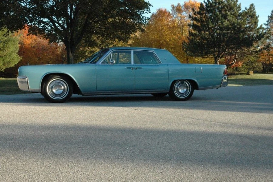 1964 Lincoln Continental 4th Gen - Image 2 of 5