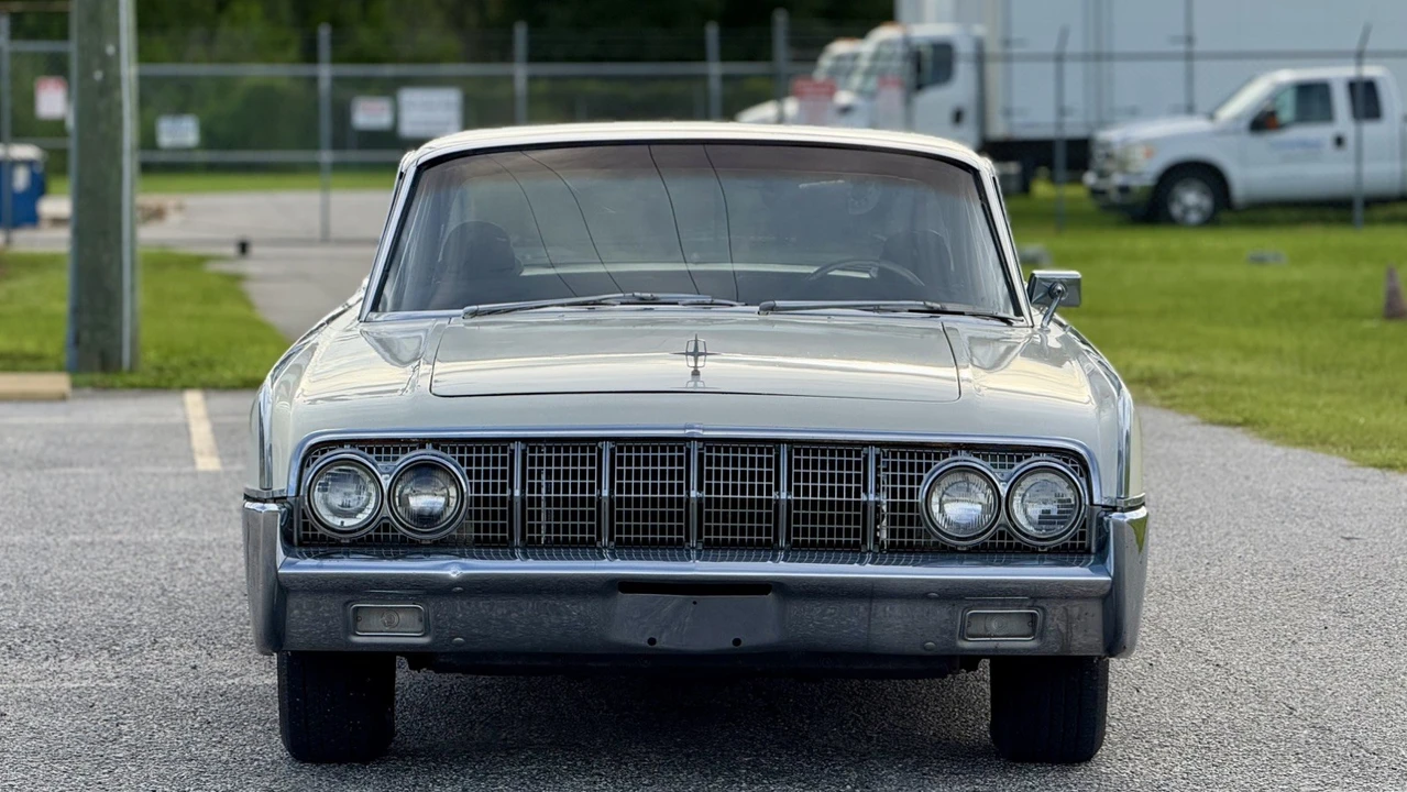 1964 Lincoln Continental 4th Gen - Image 2 of 25
