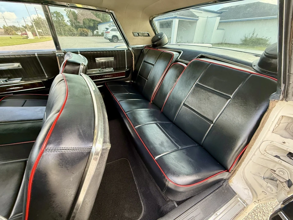 1964 Lincoln Continental 4th Gen - Image 13 of 25
