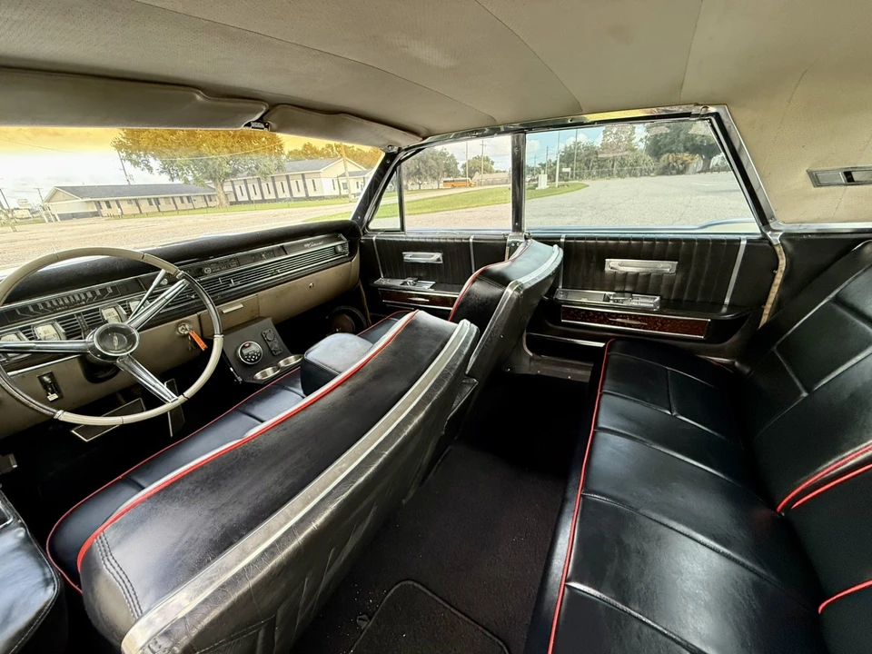 1964 Lincoln Continental 4th Gen - Image 16 of 25
