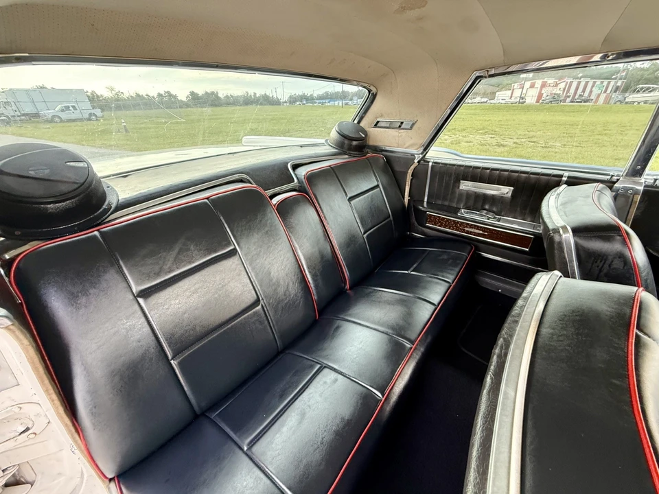 1964 Lincoln Continental 4th Gen - Image 20 of 25