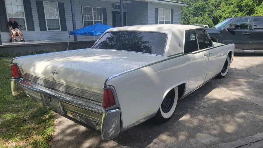 1964 Lincoln Continental 4th Gen - Image 2 of 14