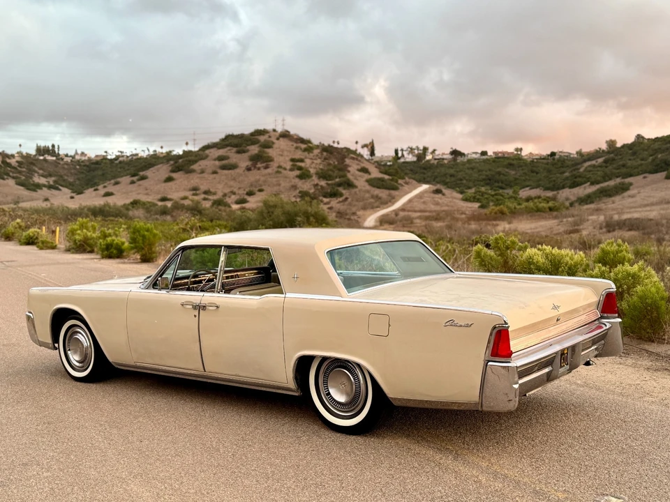 1964 Lincoln Continental 4th Gen - Image 10 of 21