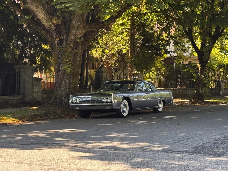 1964 Lincoln Continental 4th Gen - Image 24 of 31
