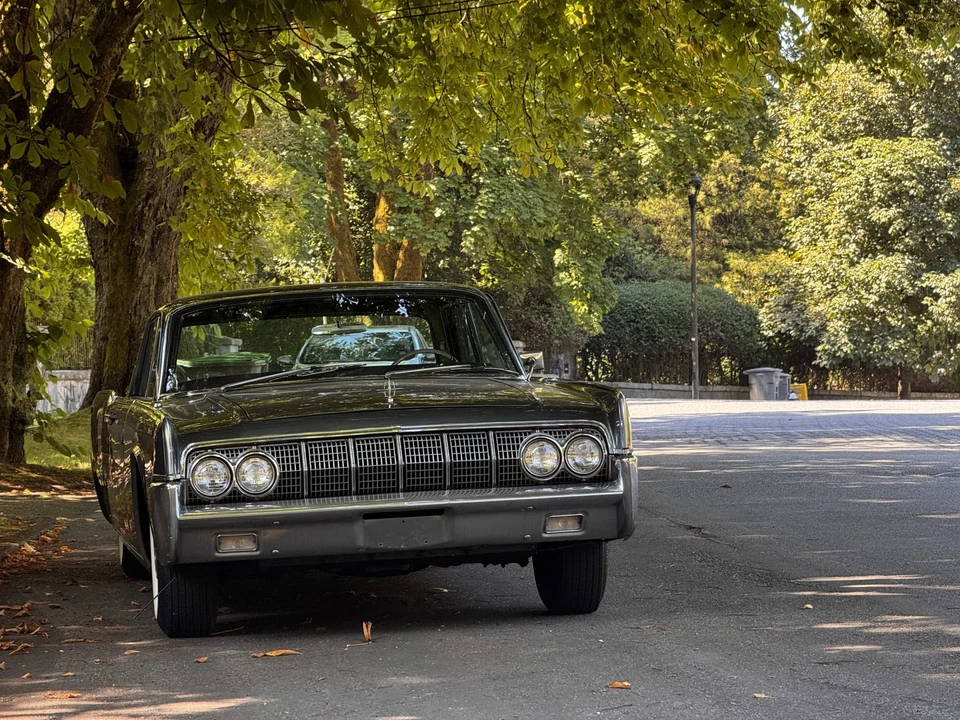 1964 Lincoln Continental 4th Gen - Image 26 of 31