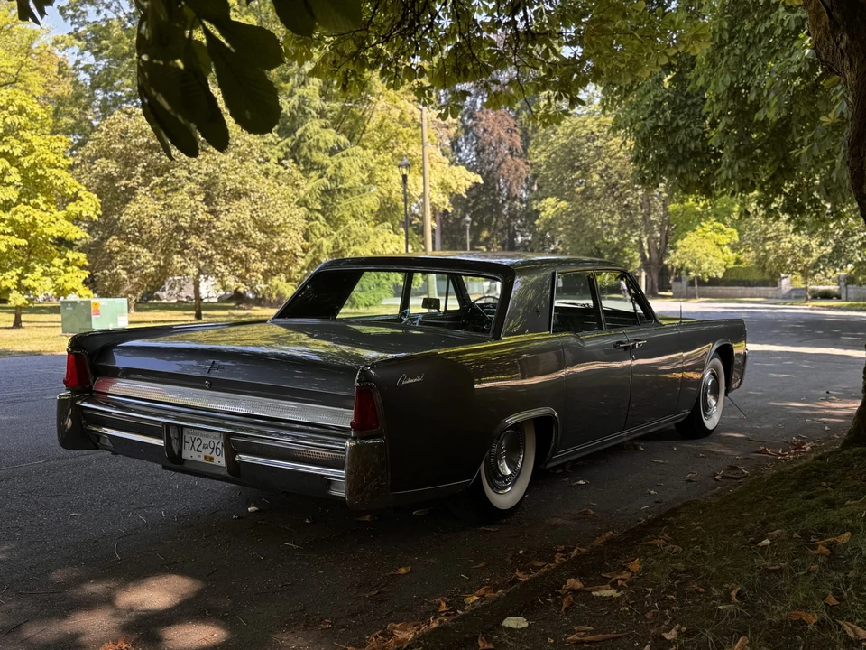 1964 Lincoln Continental 4th Gen - Image 28 of 31