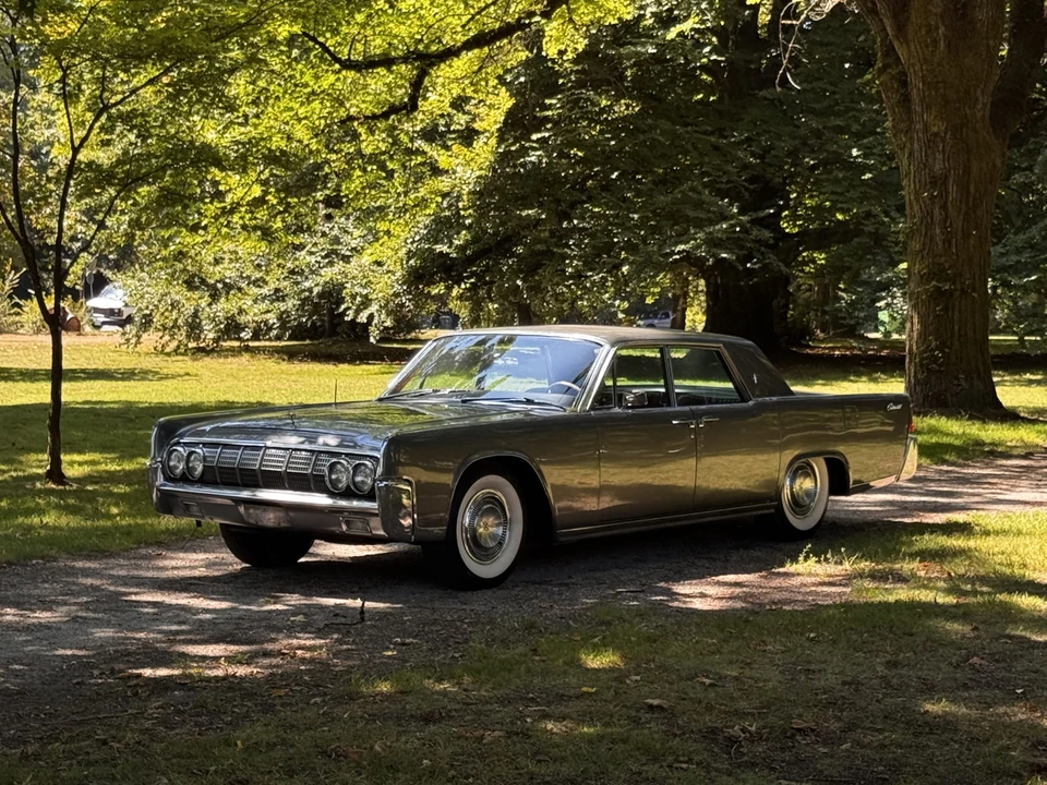 1964 Lincoln Continental 4th Gen - Image 3 of 31