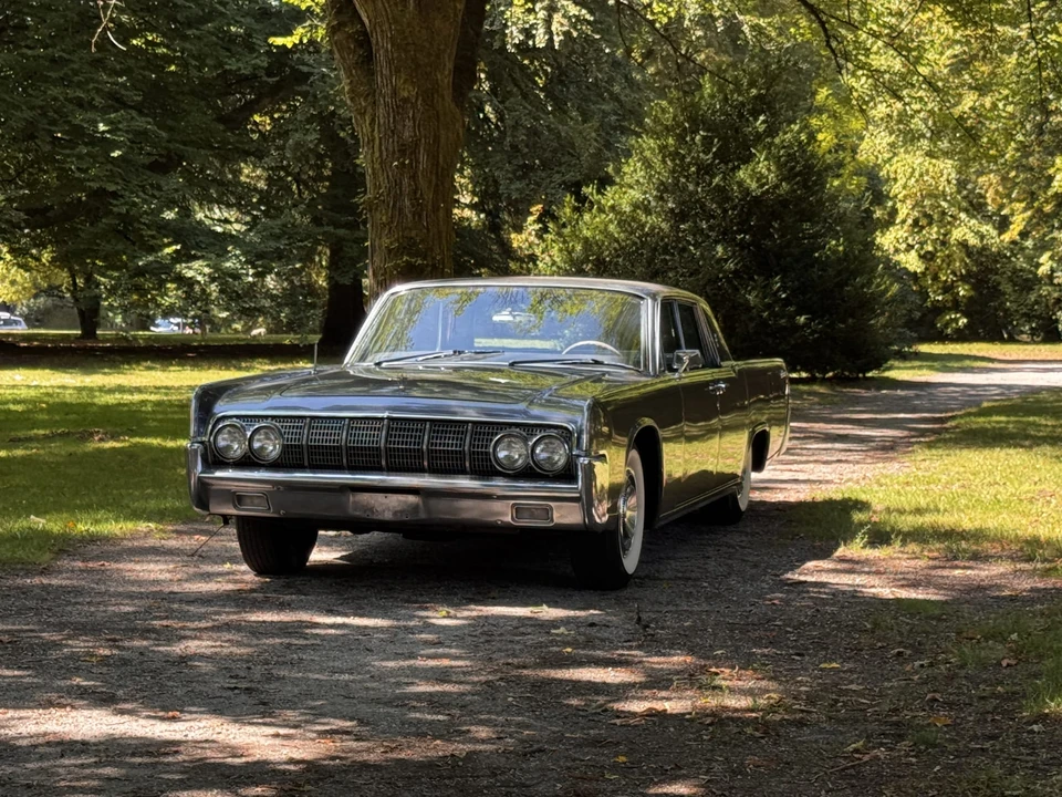 1964 Lincoln Continental 4th Gen - Image 5 of 31