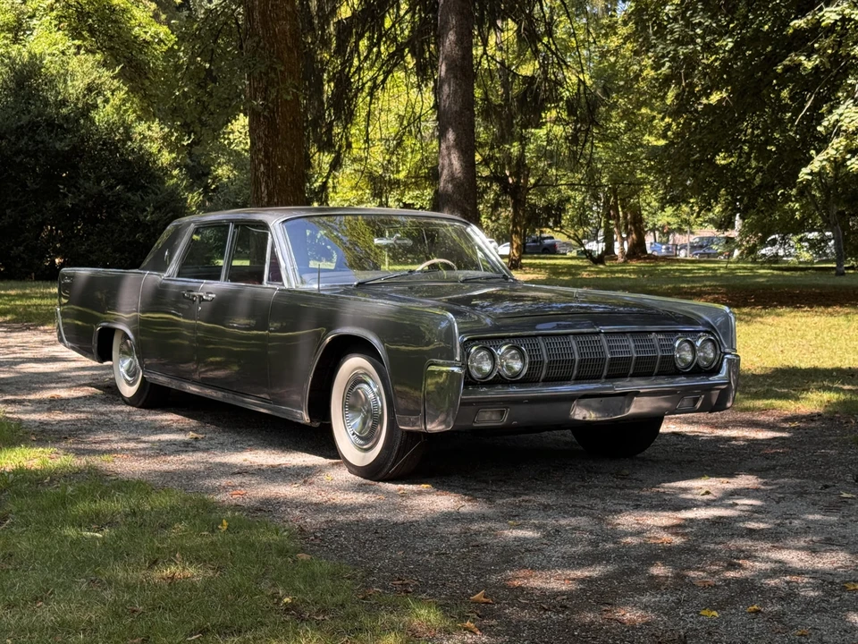 1964 Lincoln Continental 4th Gen - Image 8 of 31