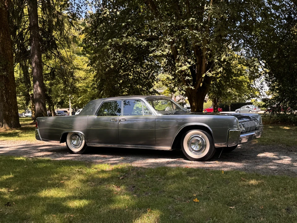 1964 Lincoln Continental 4th Gen - Image 9 of 31