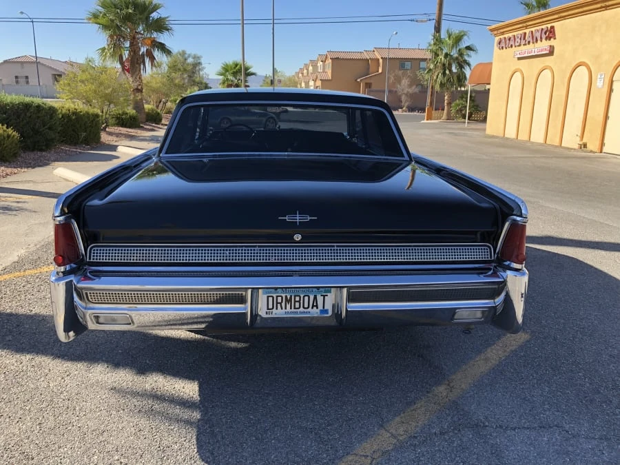 1964 Lincoln Continental 4th Gen - Image 10 of 11