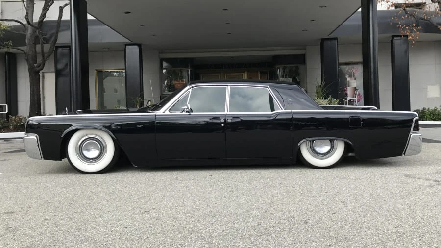 1964 Lincoln Continental 4th Gen - Image 2 of 8