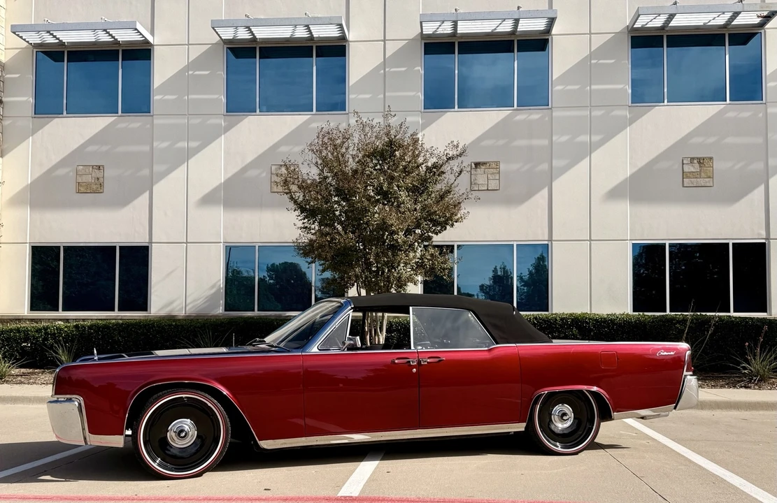 1964 Lincoln Continental 4th Gen - Image 2 of 21