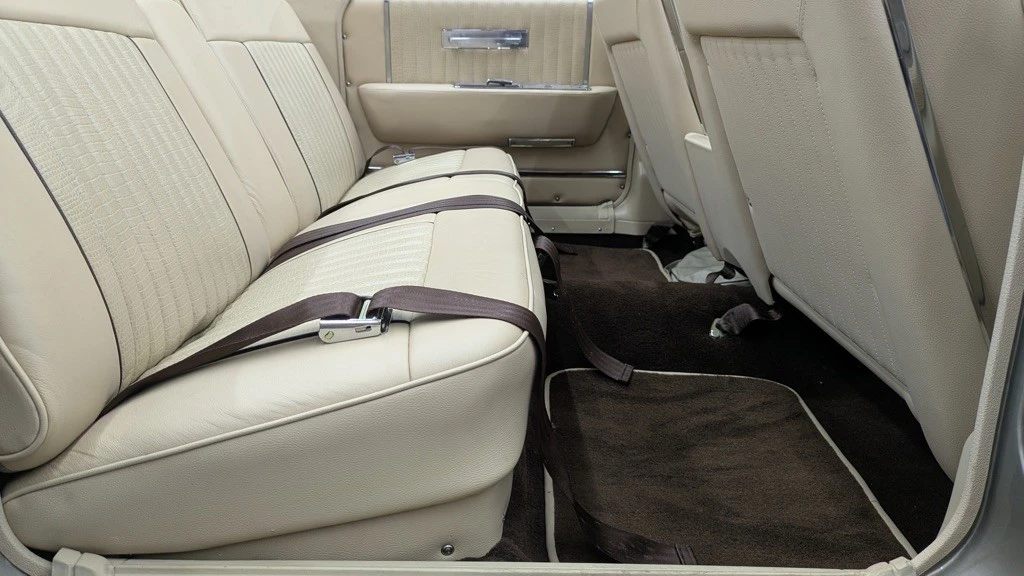 1964 Lincoln Continental 4th Gen - Image 12 of 29
