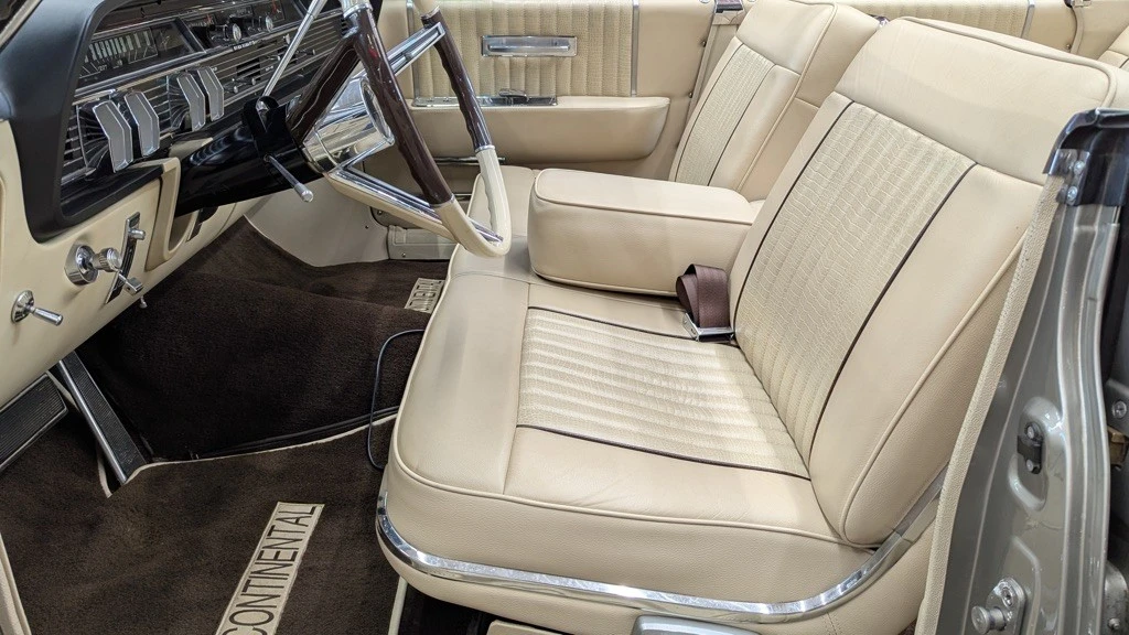 1964 Lincoln Continental 4th Gen - Image 9 of 29