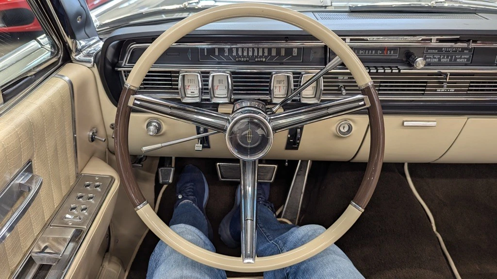 1964 Lincoln Continental 4th Gen - Image 15 of 29