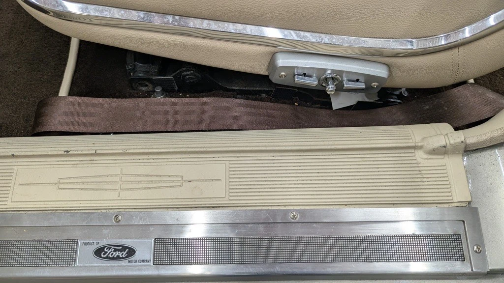 1964 Lincoln Continental 4th Gen - Image 19 of 29