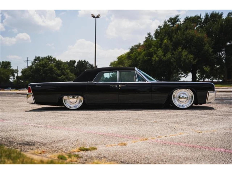 1964 Lincoln Continental 4th Gen - Image 8 of 31