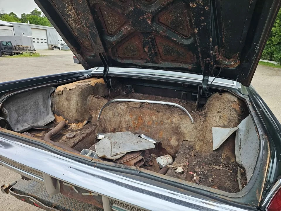 1964 Lincoln Continental 4th Gen - Image 11 of 19