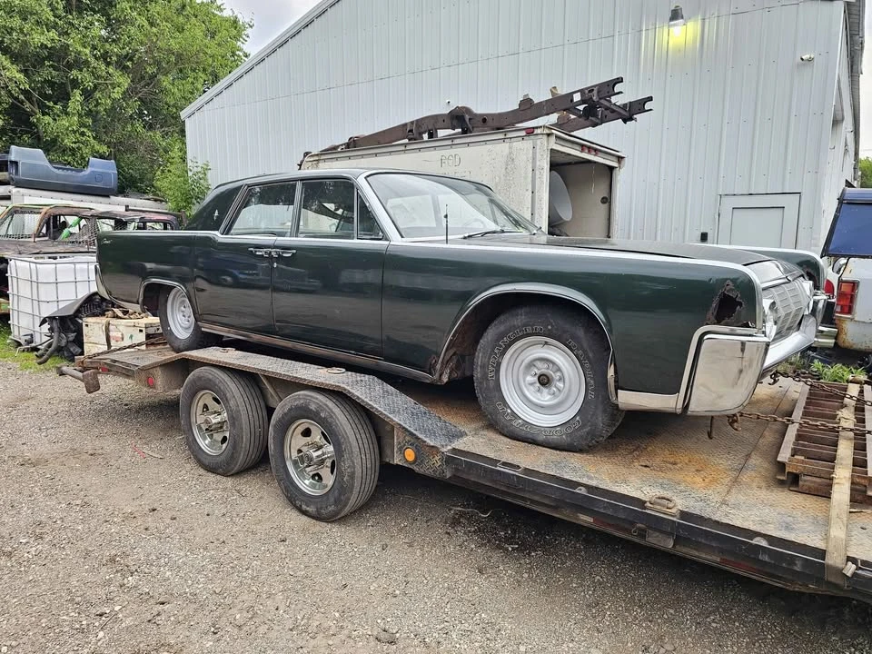 1964 Lincoln Continental 4th Gen - Image 16 of 19
